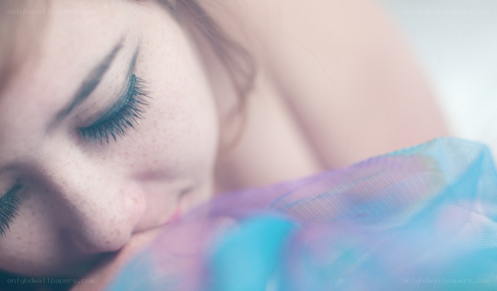 woman sleeping peacefully