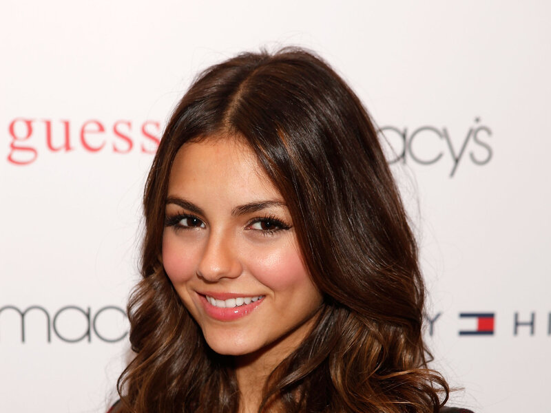 woman smiling at event