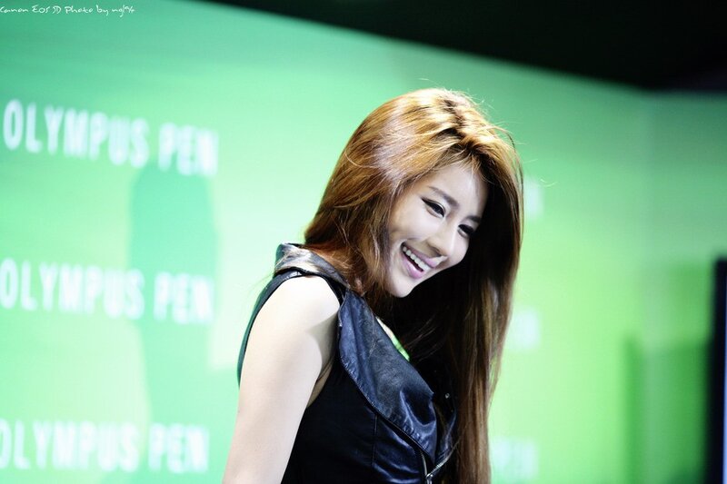 woman smiling at event