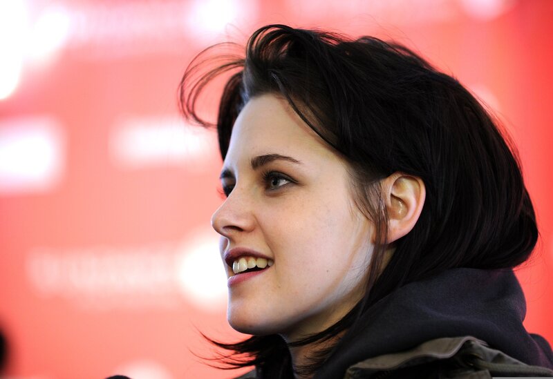 woman smiling at event