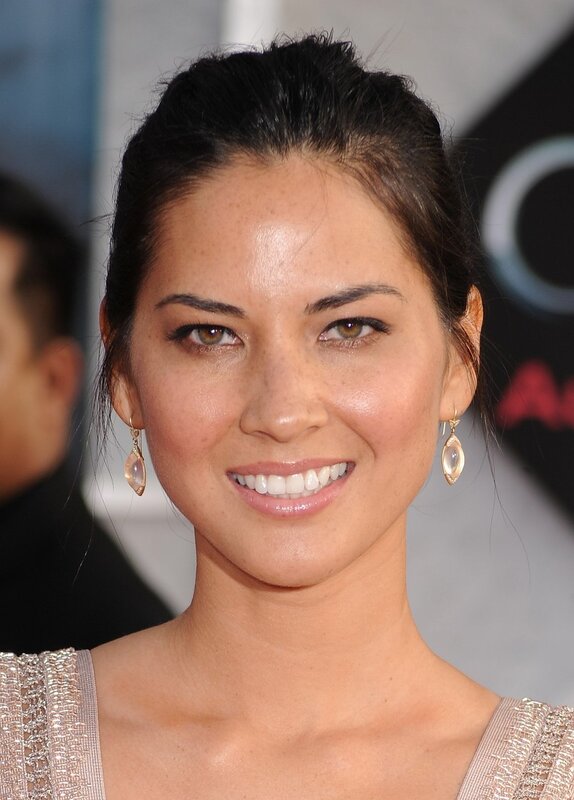 woman smiling at event