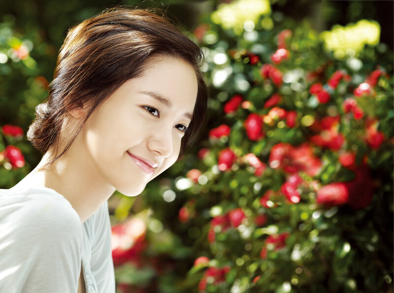 woman smiling in garden