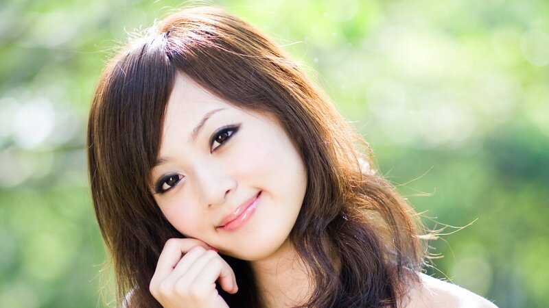 woman smiling in nature