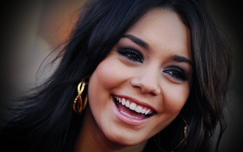 woman smiling with dark hair
