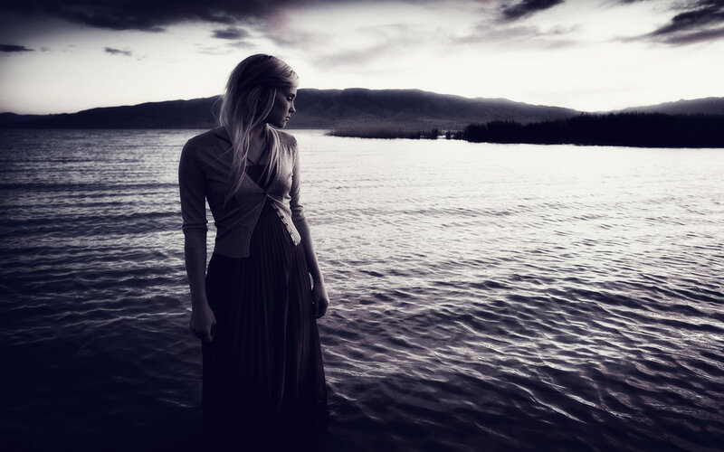 Woman Standing in Water — Black