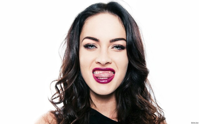 woman sticking out tongue