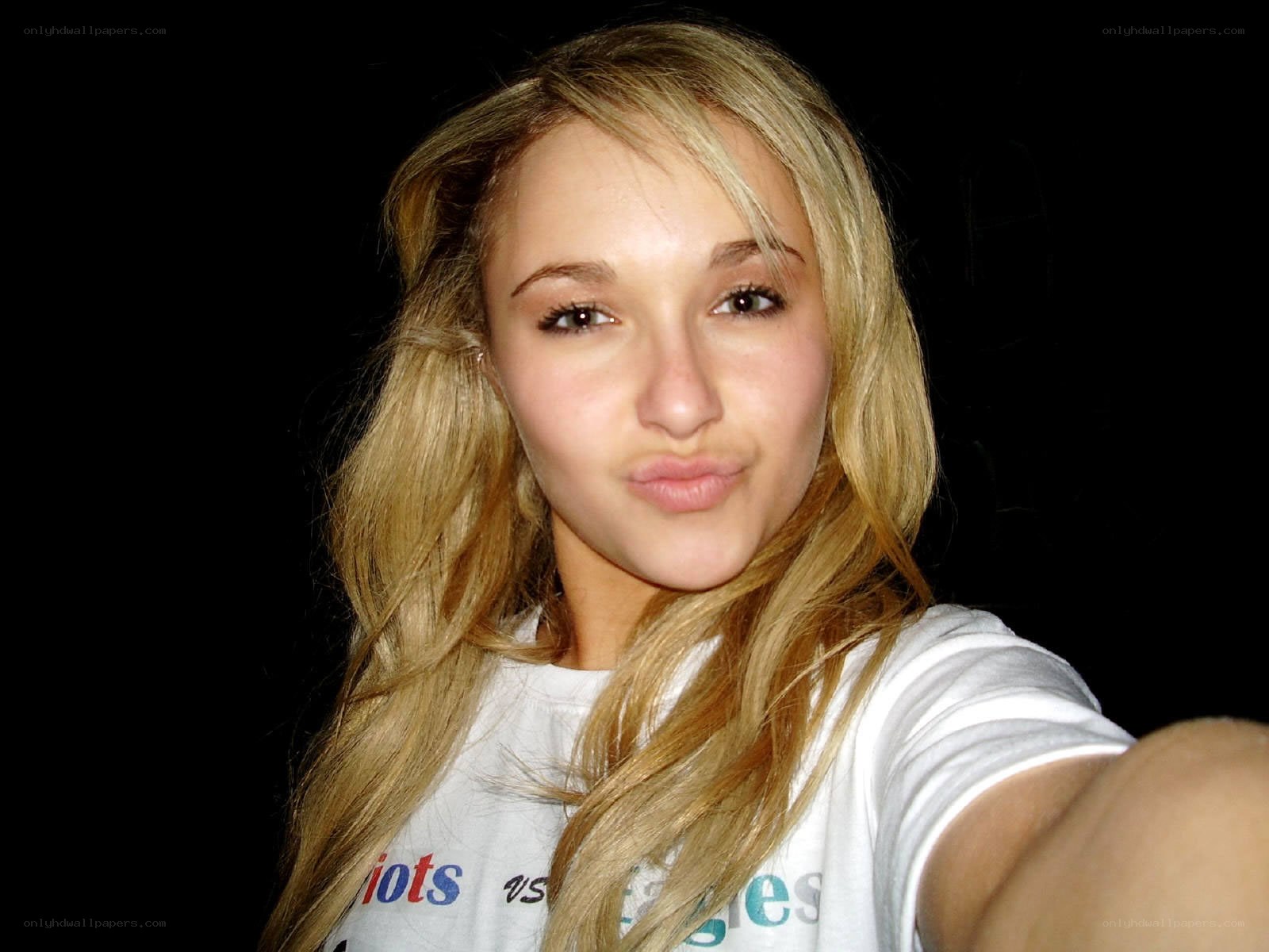 woman taking selfie
