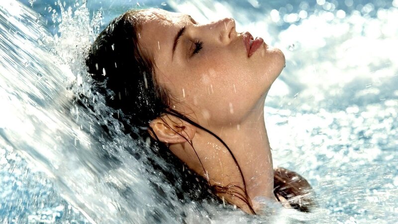 Woman under Water Spray — Blue