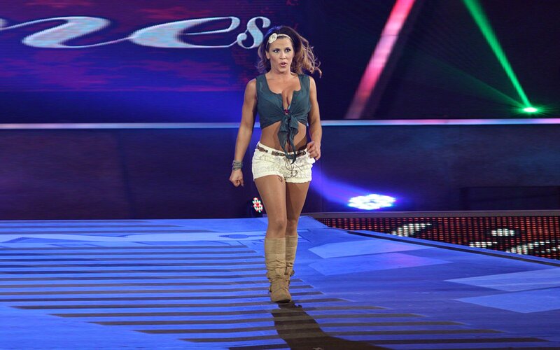 Woman Walking on Stage — Blue