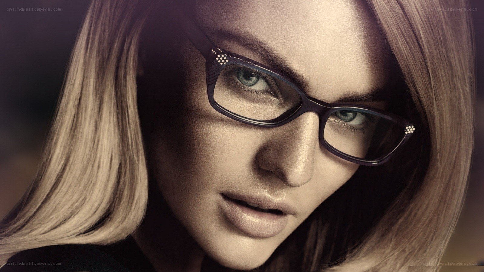 woman wearing glasses