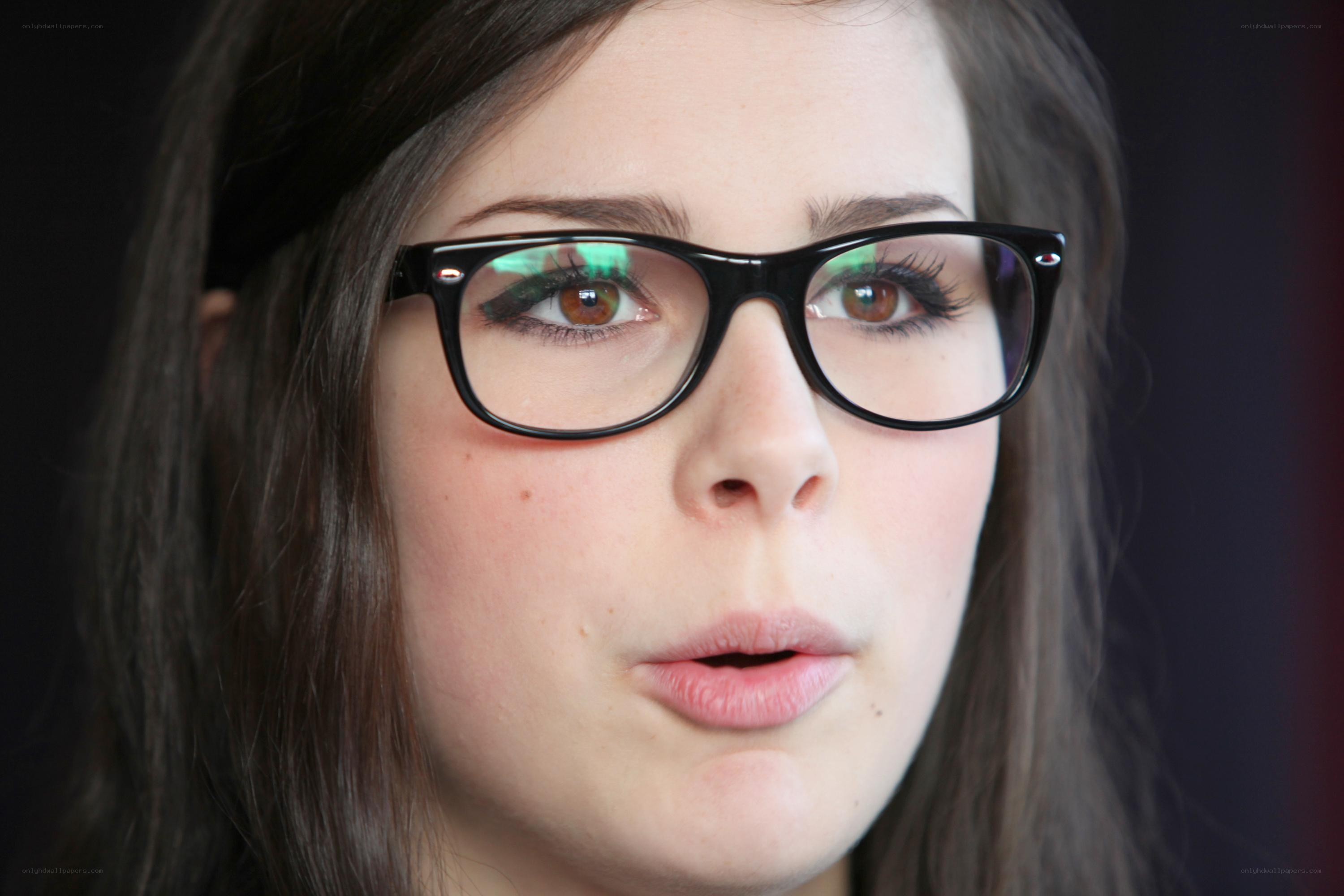 woman wearing glasses