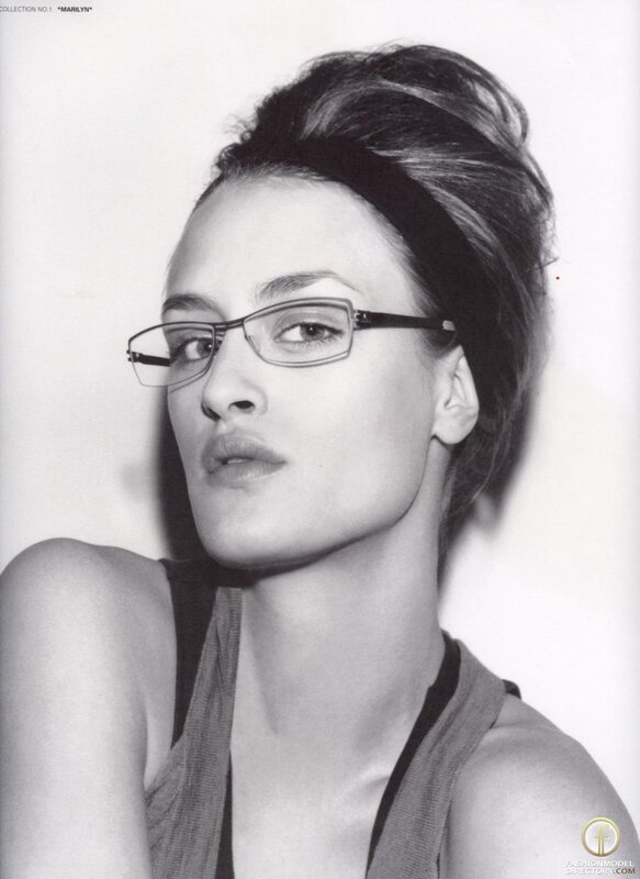 woman wearing glasses