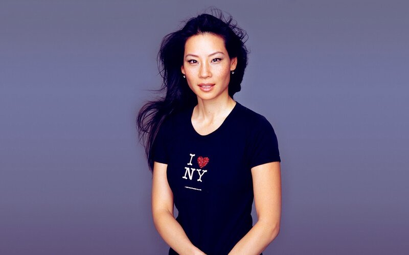 woman wearing i love ny t-shirt