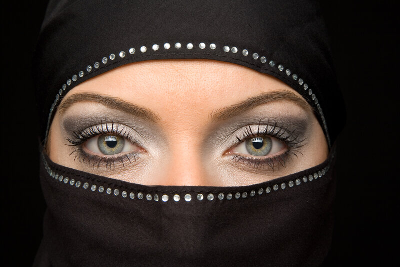 Woman Wearing Niqab — Black, Dramatic, Photograph, Eyes