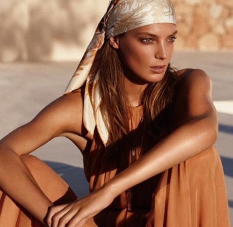 Woman Wearing Scarf — Brown