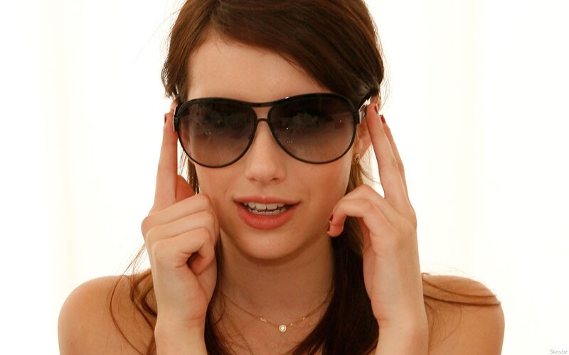 woman wearing sunglasses