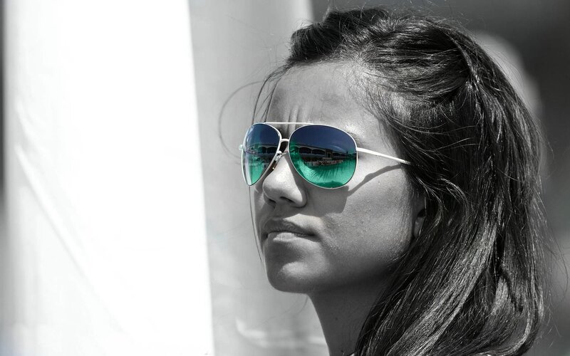 woman wearing sunglasses in profile