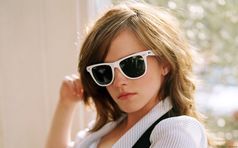 woman wearing white sunglasses