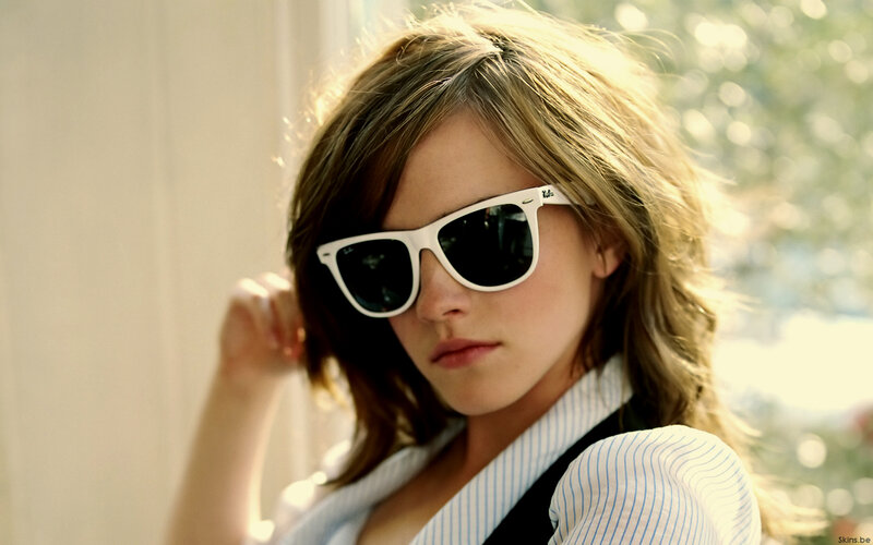 woman wearing white sunglasses