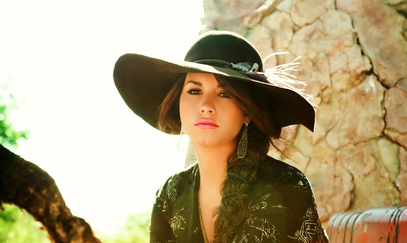 Woman Wearing Wide-brim Hat — Black
