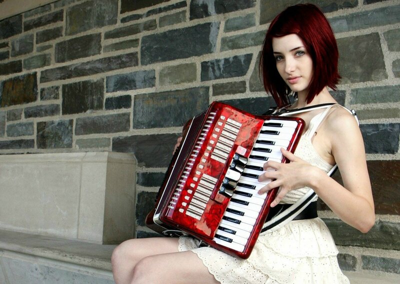 Woman with Accordion — Red, Calm