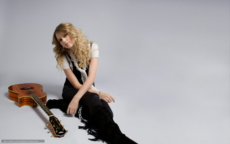 woman with acoustic guitar