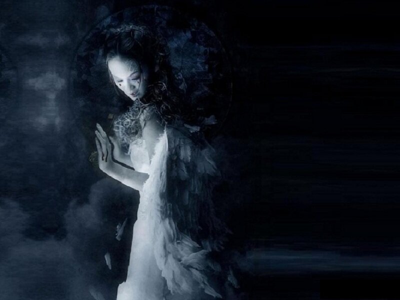 woman with angel wings