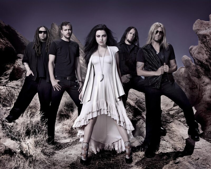 Woman with Band Members — Black