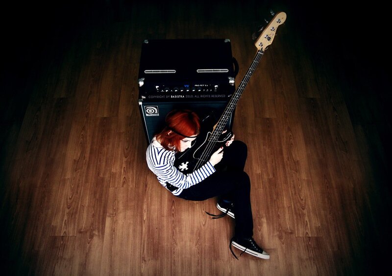 woman with bass guitar
