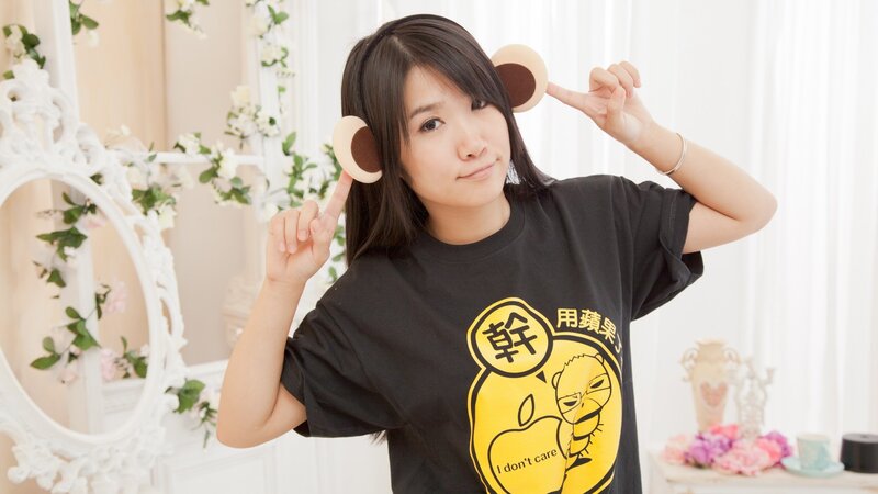 woman with bear ears and t-shirt