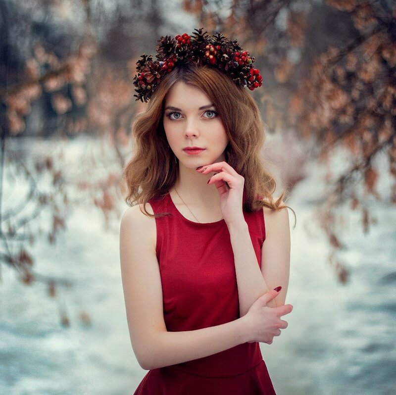 Woman with Berry Crown — Red, Serene