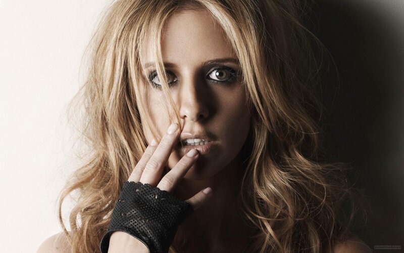 woman with black glove