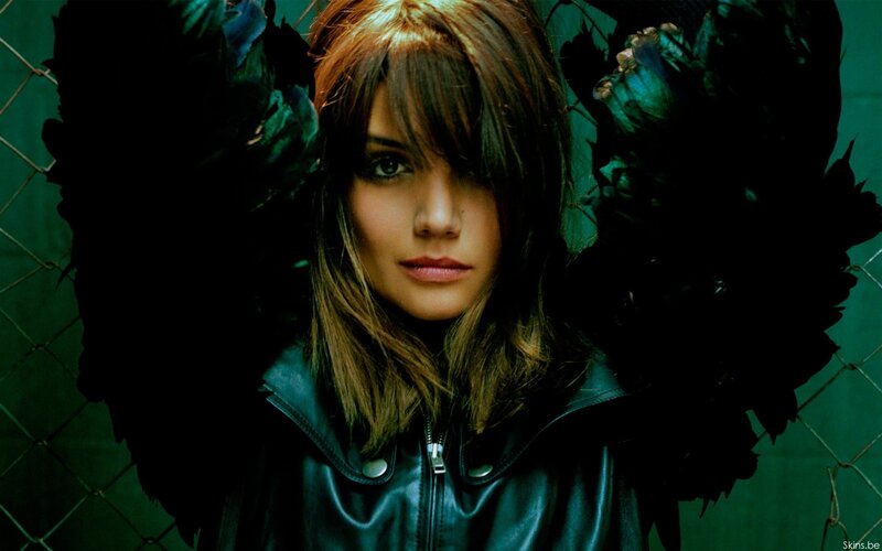 woman with black wings