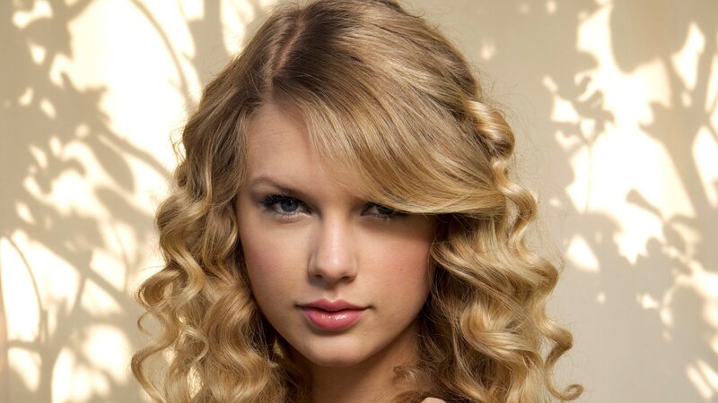 woman with blonde curls