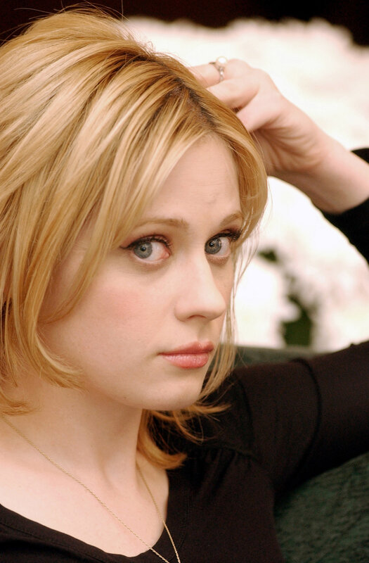woman with blonde hair