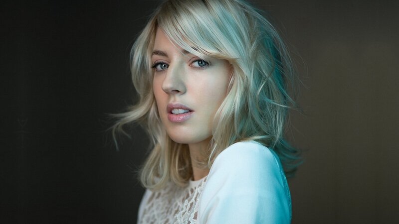 woman with blonde hair