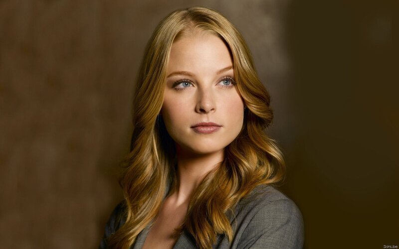 woman with blonde hair