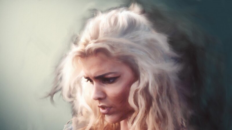 woman with blonde hair