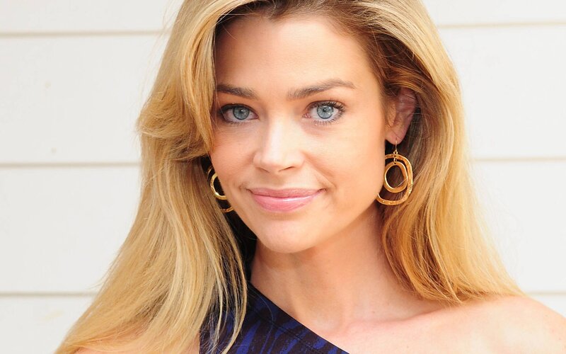 woman with blonde hair and blue eyes