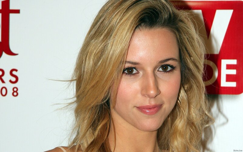 woman with blonde hair at event