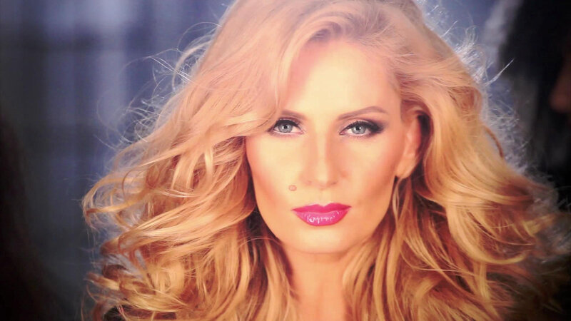 Woman with Blonde Hair — Dramatic, Photograph, Makeup, Lipstick
