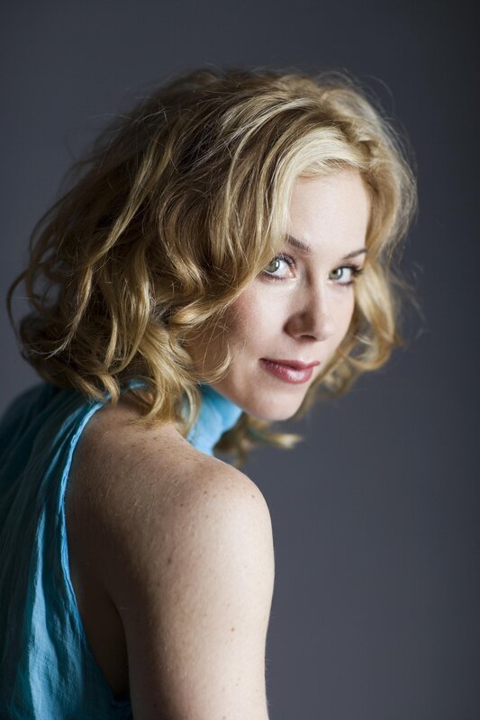 woman with blonde hair in portrait