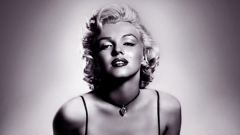 Woman with Blonde Hair — Necklace, Gray