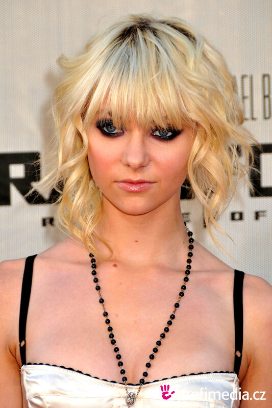Woman with Blonde Hair — Neutral, Photograph, Blonde Hair, Black Necklace