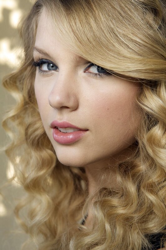 Woman with Blonde Hair — Neutral, Photograph, Eyes, Makeup, Brown, Portrait
