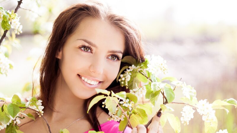 Woman with Blossoming Branch — White