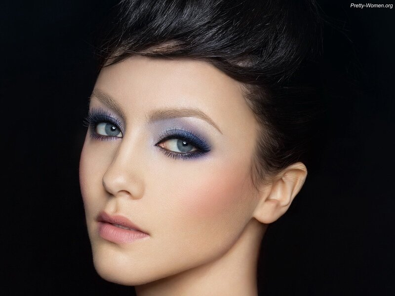 Woman with Blue Eye Makeup — Dramatic, Photograph, Eye Makeup