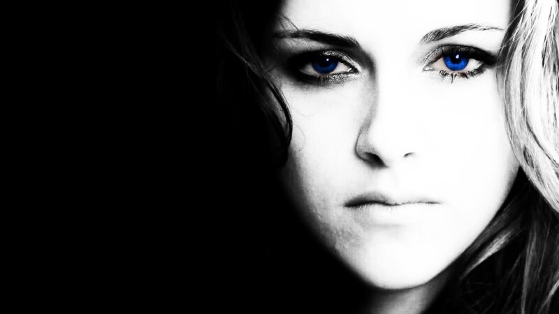 woman with blue eyes