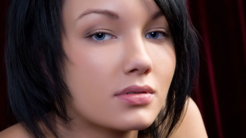 woman with blue eyes
