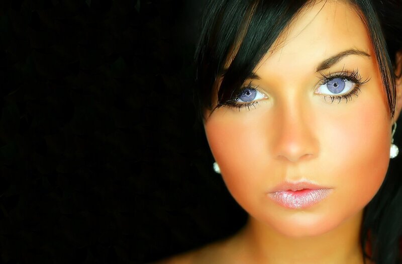 woman with blue eyes